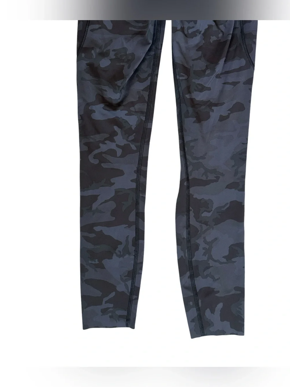 Lululemon Fast and Free Tight 25
